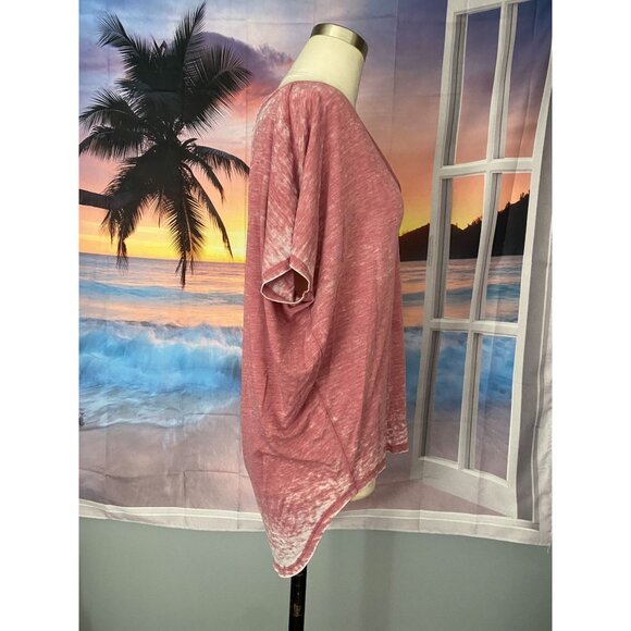 Express One Eleven pink oversized v neck tee MEDIUM Runs big - Picture 2 of 4